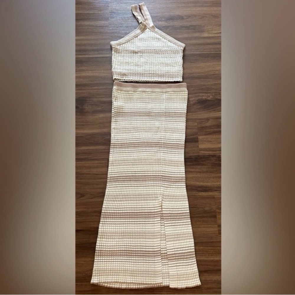Jessica Simpson Cream and Tan Knit Set